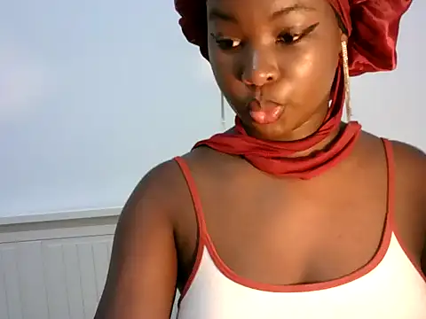 Snapshot of zoe215 chatting on 07-01-26, 11:10 zoe215 online show from 07-01-26, 11:10