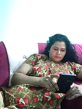 tamilaruvi online show from 04-23-26, 06:42