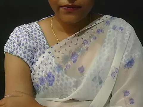 Snapshot of Priyanka_rao chatting on 04-06-26, 05:25 Priyanka rao online show from 04-06-26, 05:25
