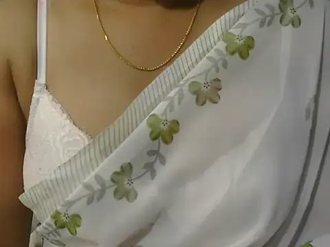 Snapshot of Priyanka_rao chatting on 07-13-26, 04:50 Priyanka rao online show from 07-13-26, 04:50