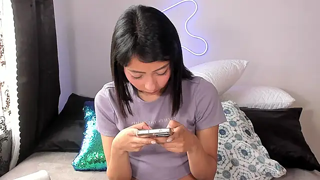 Londonttipton online show from 02-27-26, 07:24