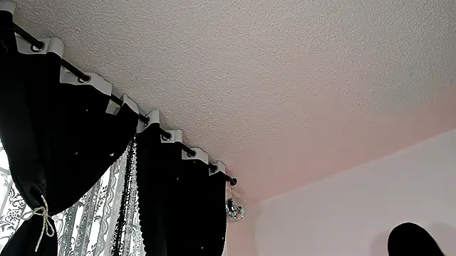 Snapshot of Londonttipton chatting on 09-08-25, 10:09 Londonttipton online show from 09-08-25, 10:09