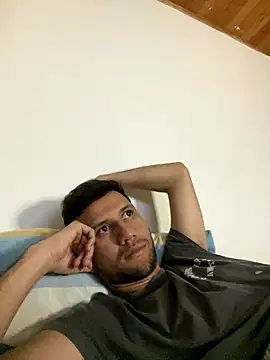 Michaell Spinelly online show from 11-19-25, 01:16