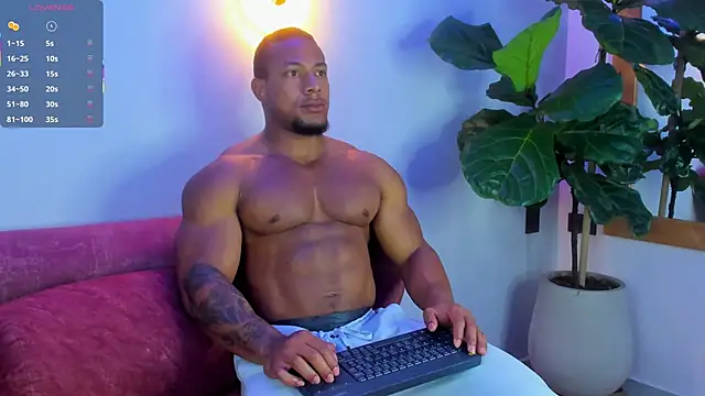 Travis lenox  online show from 02-20-26, 04:31