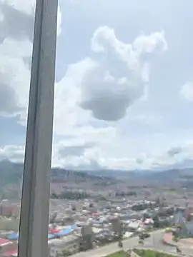 Snapshot of Manu0586 chatting on 10-27-25, 05:14 Manu0586 online show from 10-27-25, 05:14