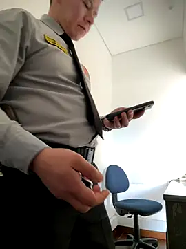 Snapshot of Manu0586 chatting on 12-01-25, 06:09 Manu0586 online show from 12-01-25, 06:09