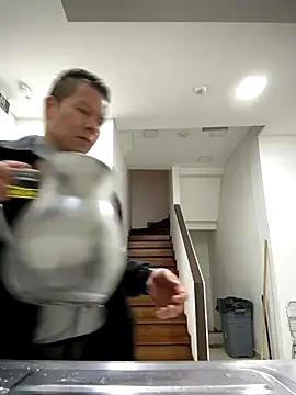 Snapshot of Manu0586 chatting on 11-04-25, 12:25 Manu0586 online show from 11-04-25, 12:25