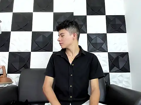 AndyFame1 online show from 12-03-25, 06:40