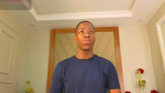CharlesBrown  online show from 06-06-26, 02:11