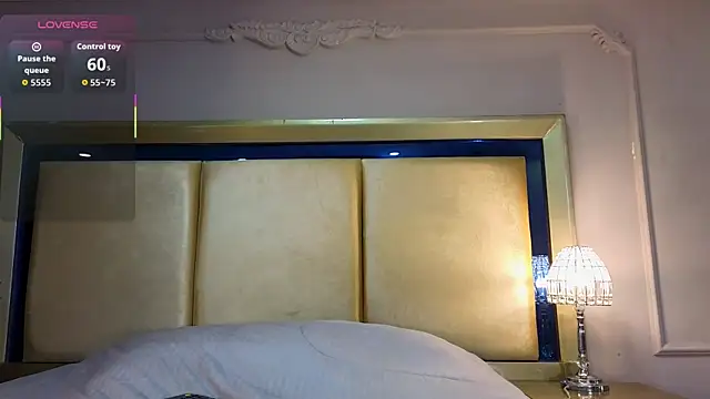 CharlesBrown  online show from 11-26-25, 01:22