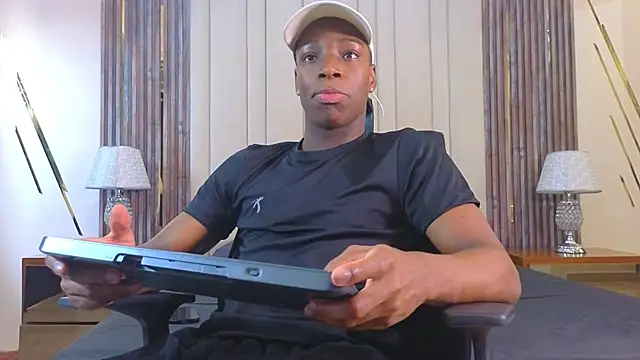 CharlesBrown  online show from 05-18-26, 01:49