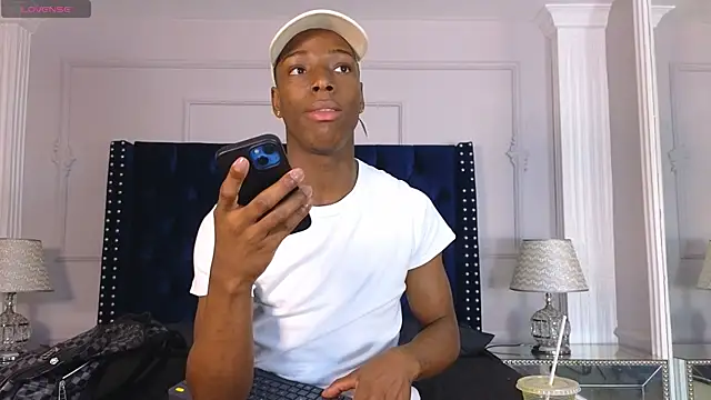 CharlesBrown  online show from 04-21-26, 02:34