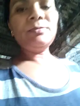 Snapshot of couple_71 chatting on 05-16-26, 12:37 couple 71 online show from 05-16-26, 12:37