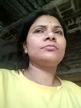 Snapshot of couple_71 chatting on 05-24-26, 02:11 couple 71 online show from 05-24-26, 02:11