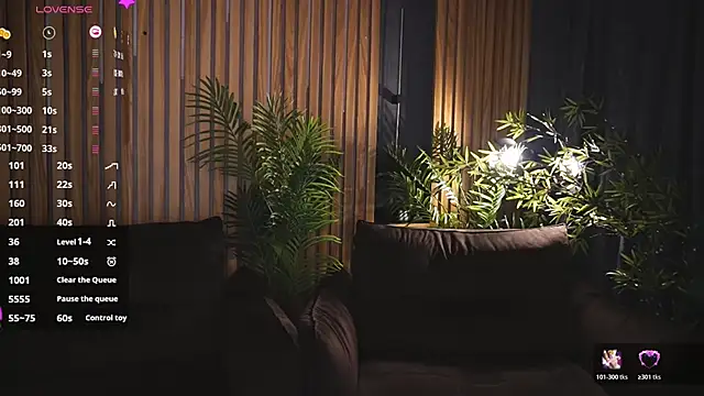 OceanEyessss  online show from 10-30-25, 08:50