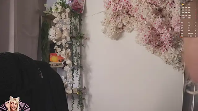 Miila snow online show from 10-29-25, 11:53