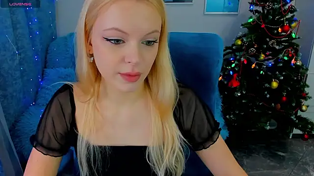 KatherineePierce online show from 01-18-26, 04:43