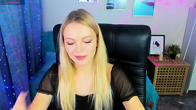 KatherineePierce online show from 10-18-25, 05:04