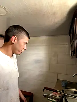 Maiki Foxx online show from 10-25-25, 07:58