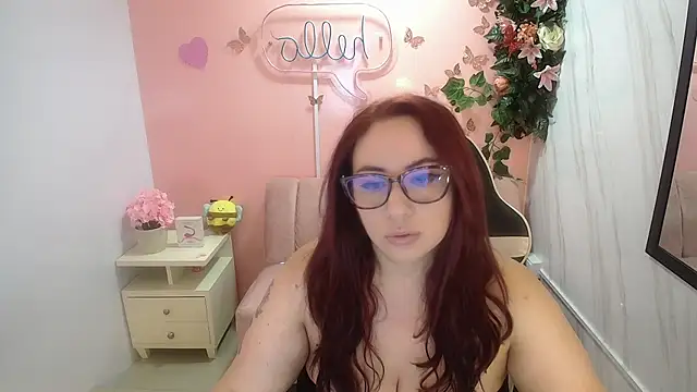 Snapshot of bellatrix_ch chatting on 05-27-26, 12:45 bellatrix ch online show from 05-27-26, 12:45