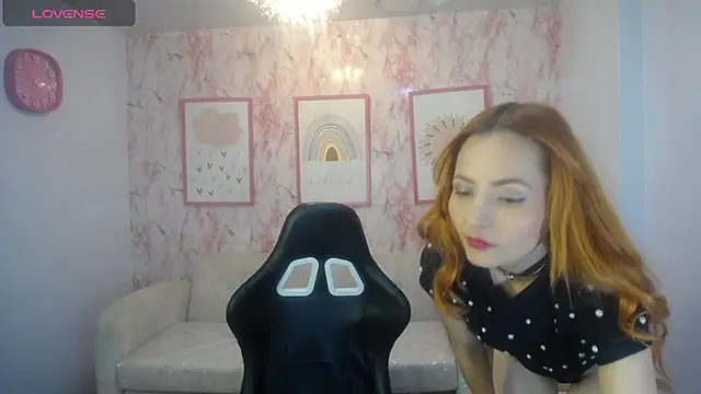 Snapshot of mady0619_ch chatting on 04-30-26, 12:45 mady0619 ch online show from 04-30-26, 12:45