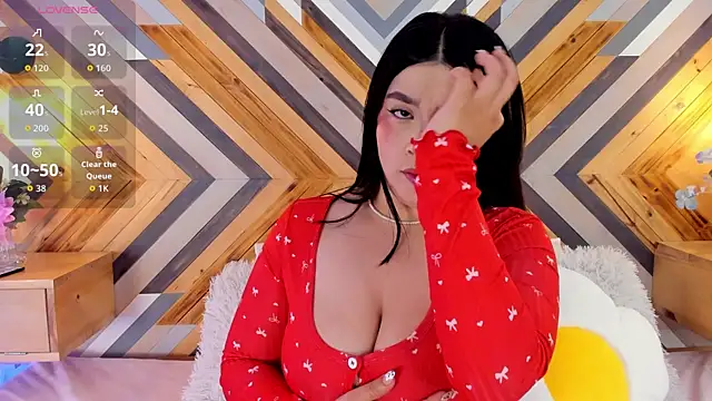 ZairaVanCleef online show from 01-07-26, 07:41