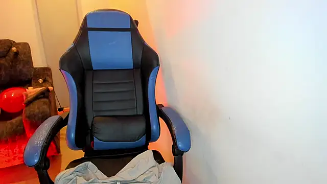 Scarbadgirl  online show from 02-14-26, 03:40