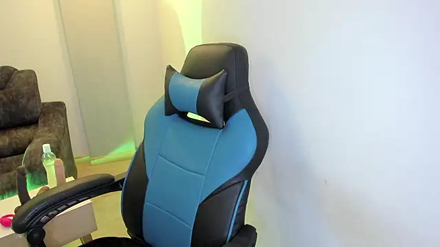 Scarbadgirl  online show from 03-13-26, 03:55