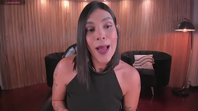 SarahYates online show from 11-04-25, 04:27