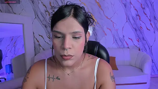 SarahYates online show from 07-25-26, 07:42