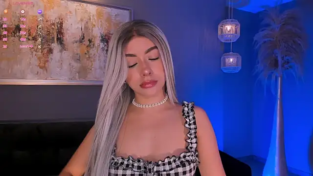 IsabellaMoreau online show from 02-15-26, 06:51