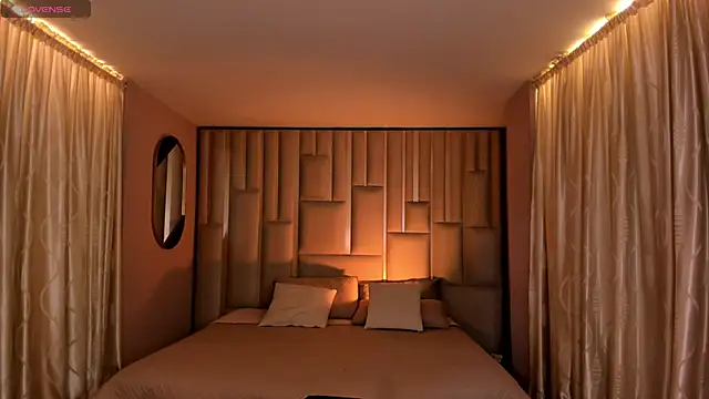 IsabellaMoreau online show from 11-04-25, 08:01