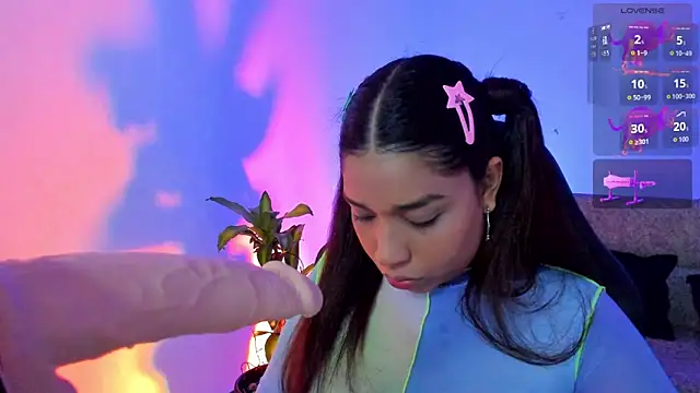 giselle upp online show from 11-12-25, 04:27