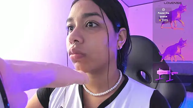 giselle upp online show from 09-20-25, 12:48