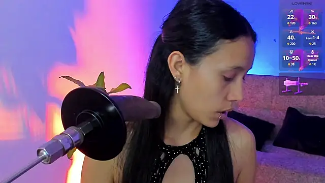 alicemoon   online show from 11-18-25, 10:18