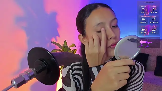 alicemoon   online show from 11-11-25, 10:10