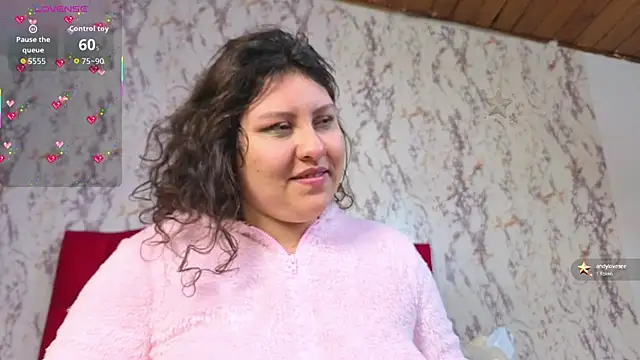 Larissa Antonella online show from 10-12-25, 12:23