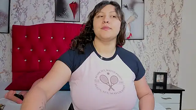 Larissa Antonella online show from 01-06-26, 03:32