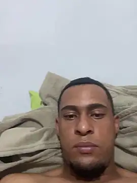 Snapshot of freedmar chatting on 10-29-25, 12:48 freedmar online show from 10-29-25, 12:48