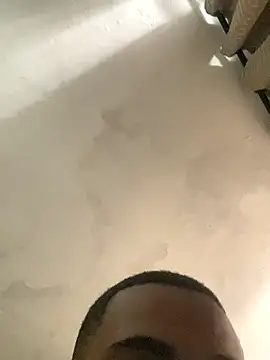 Snapshot of freedmar chatting on 10-17-25, 01:13 freedmar online show from 10-17-25, 01:13