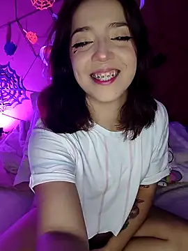 summi10 online show from 10-28-25, 11:03