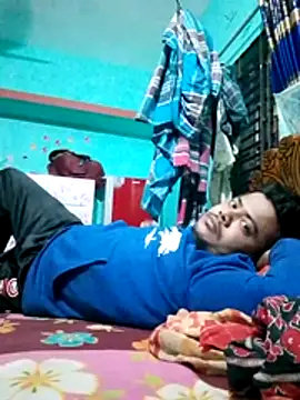 Snapshot of CatchingBouquet chatting on 01-15-26, 04:10 CatchingBouquet online show from 01-15-26, 04:10