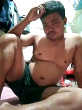 Snapshot of CatchingBouquet chatting on 10-15-25, 03:20 CatchingBouquet online show from 10-15-25, 03:20