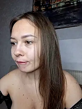 Snapshot of Olivia_OliV chatting on 10-17-25, 12:58 Olivia OliV online show from 10-17-25, 12:58