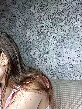 Olivia OliV online show from 04-22-26, 01:12