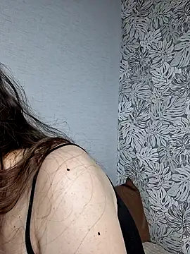 Olivia OliV online show from 06-12-26, 01:14