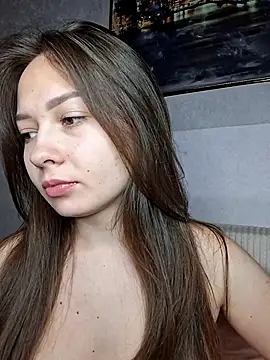 Snapshot of Olivia_OliV chatting on 10-18-25, 12:34 Olivia OliV online show from 10-18-25, 12:34
