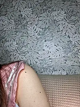 Olivia OliV online show from 04-23-26, 01:01