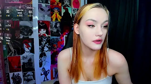 Snapshot of Ida_FaneStain chatting on 05-01-26, 02:27 Ida FaneStain online show from 05-01-26, 02:27