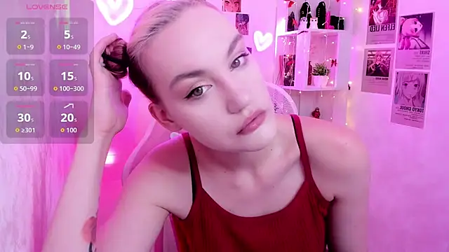 Snapshot of Ida_FaneStain chatting on 06-17-26, 02:00 Ida FaneStain online show from 06-17-26, 02:00